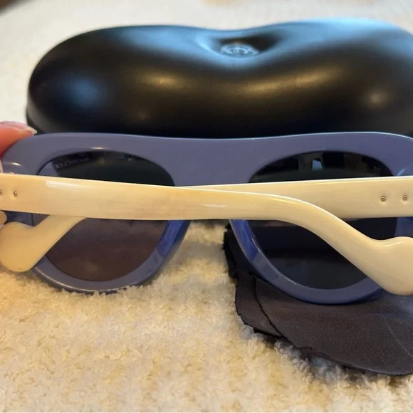 Moncler Snowcat Sunglasses in Blue - Picture 4 of 10